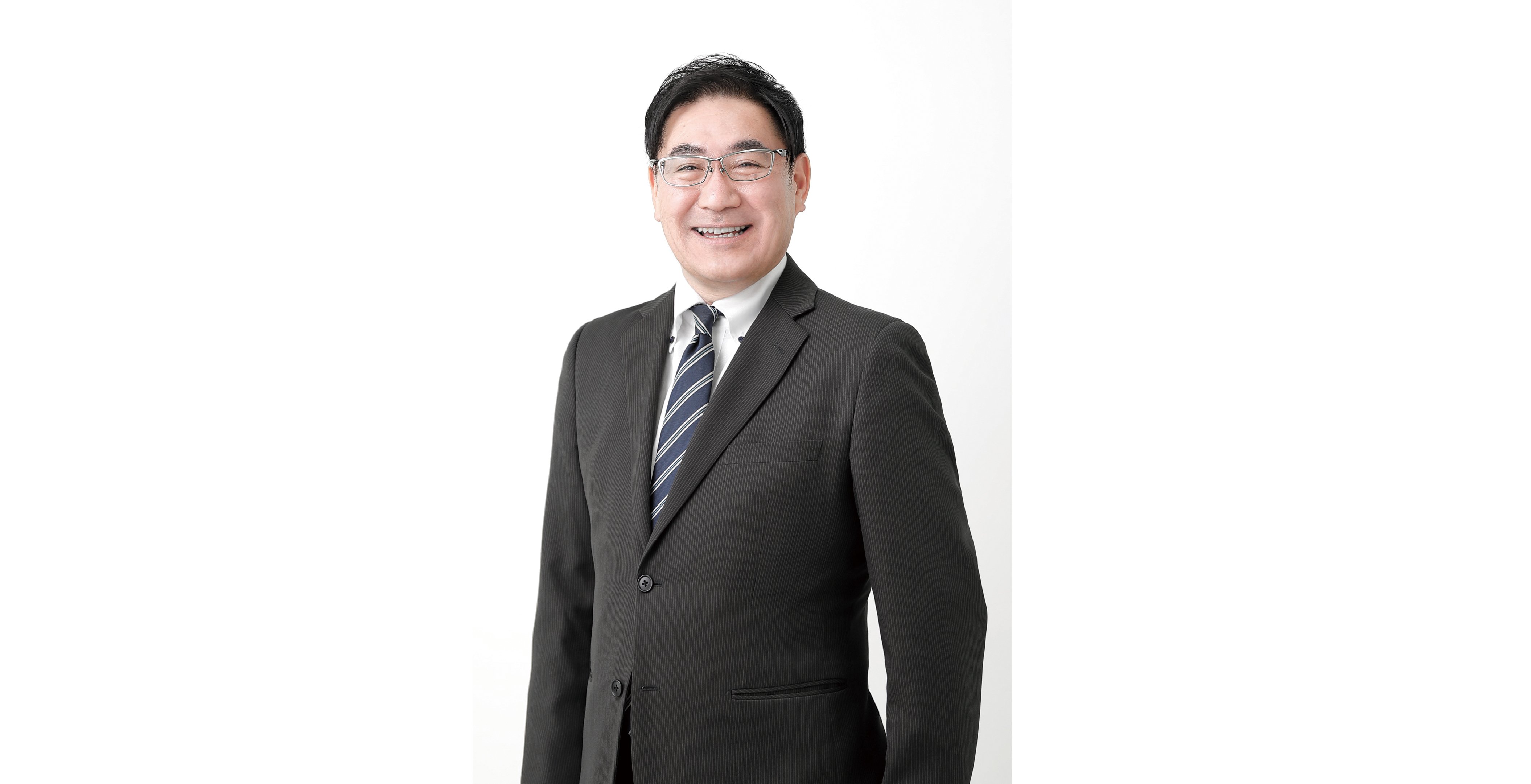 Rの時代取締役社長 田中英樹2_新光機器.jpg
