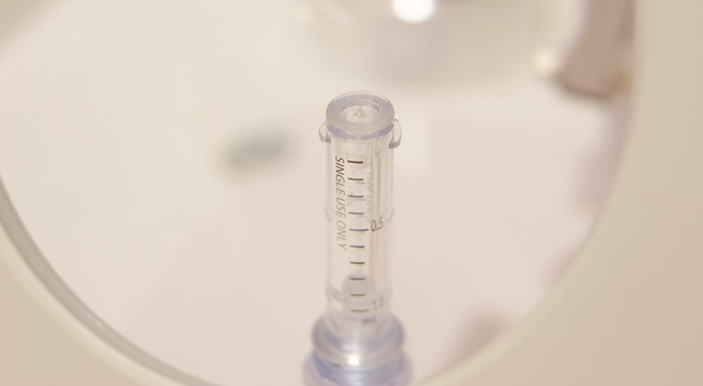Ｒの時代万博_針のない注射器.jpg