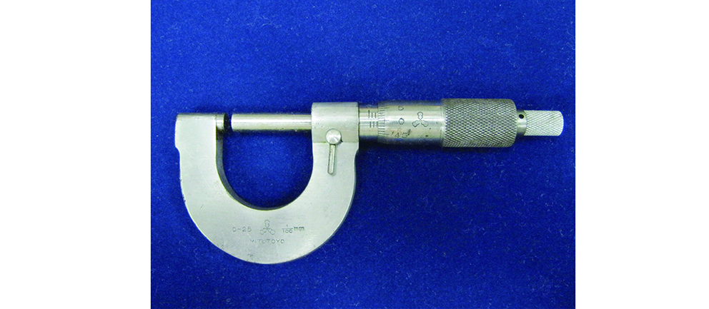 差し替えK_numatakinenkan_micrometer_1.jpg