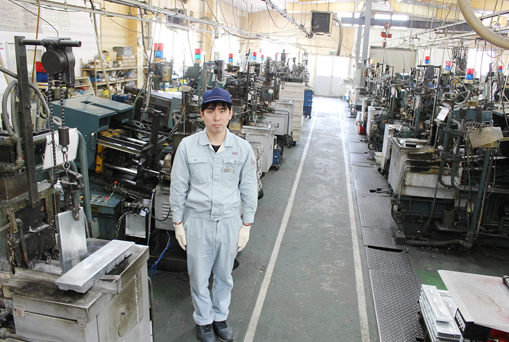 9面あたりアジア版一般【挑む加工現場】堀尾製作所(亜鉛ダイカスト)P2.jpg