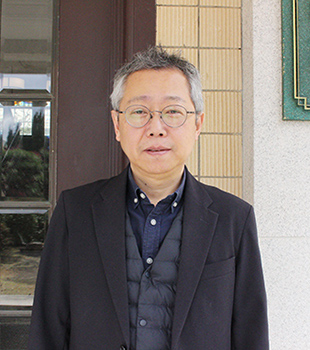 神戸大学　経済経営研究所　副所長　佐藤 隆広 教授